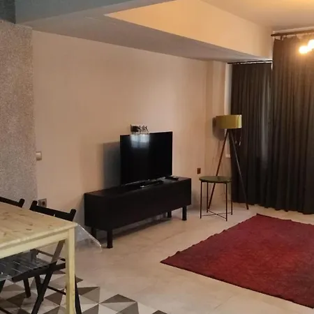 Nora 4 Bedroom Family Friendly *