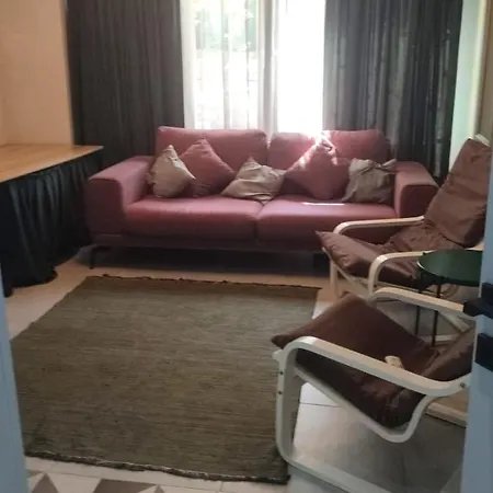 Nora 4 Bedroom Family Friendly